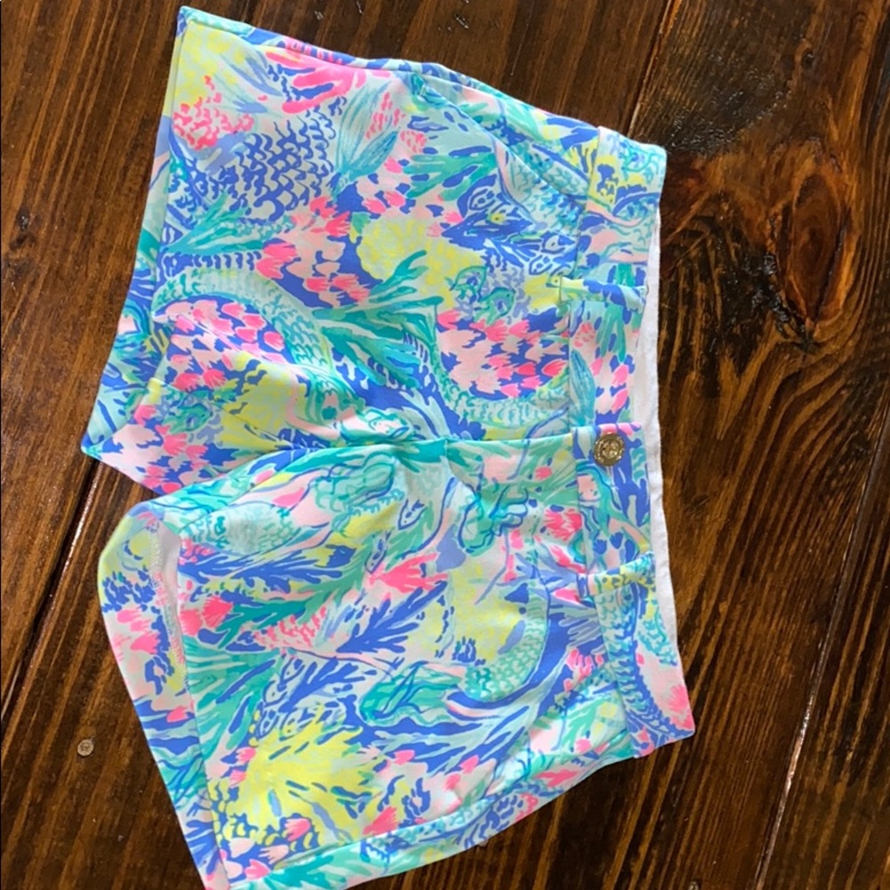 Lily Pulitzer stretch short